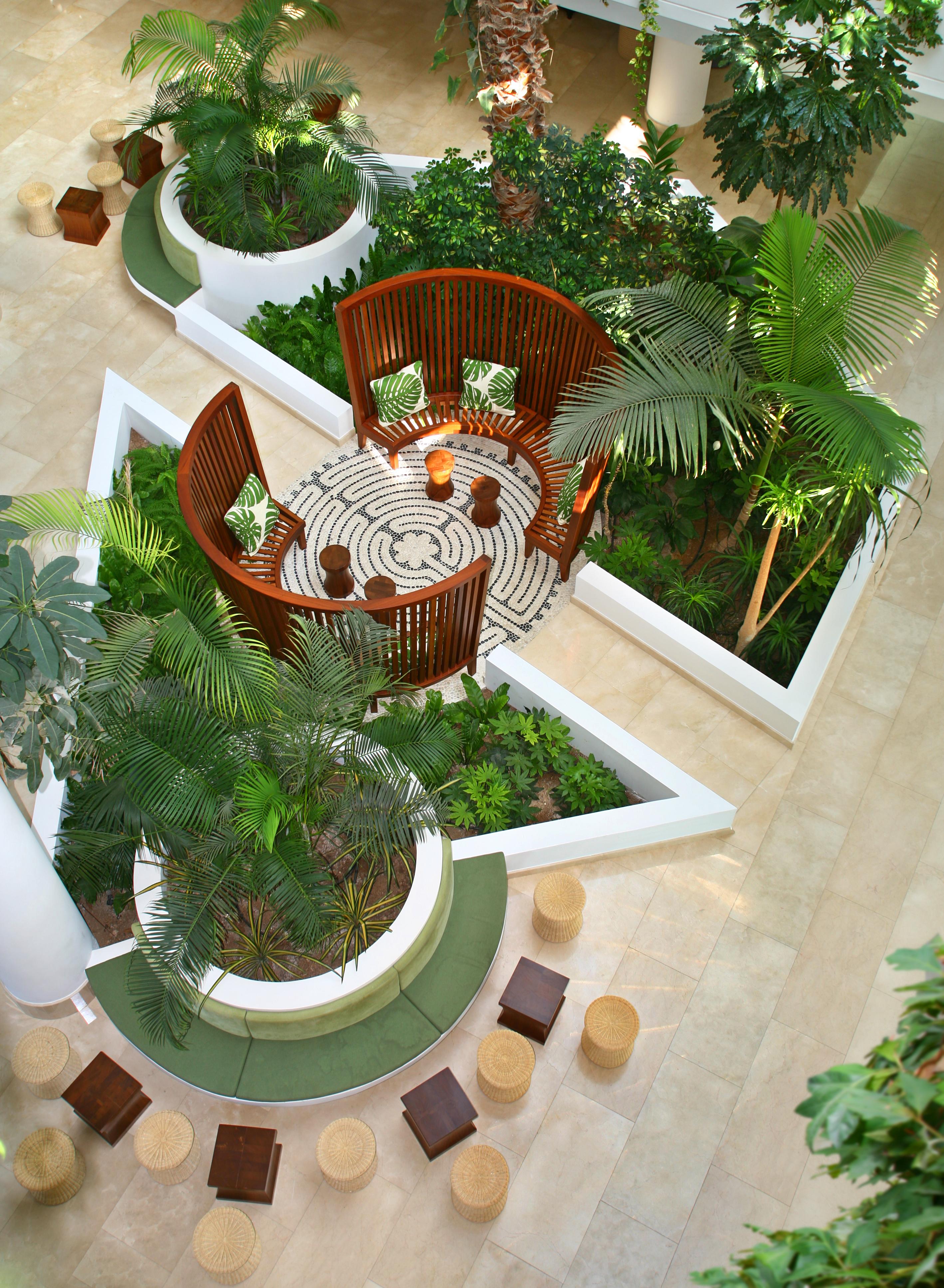 Azia & Hotel