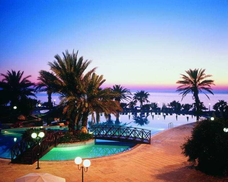 Hotel Azia & 5*