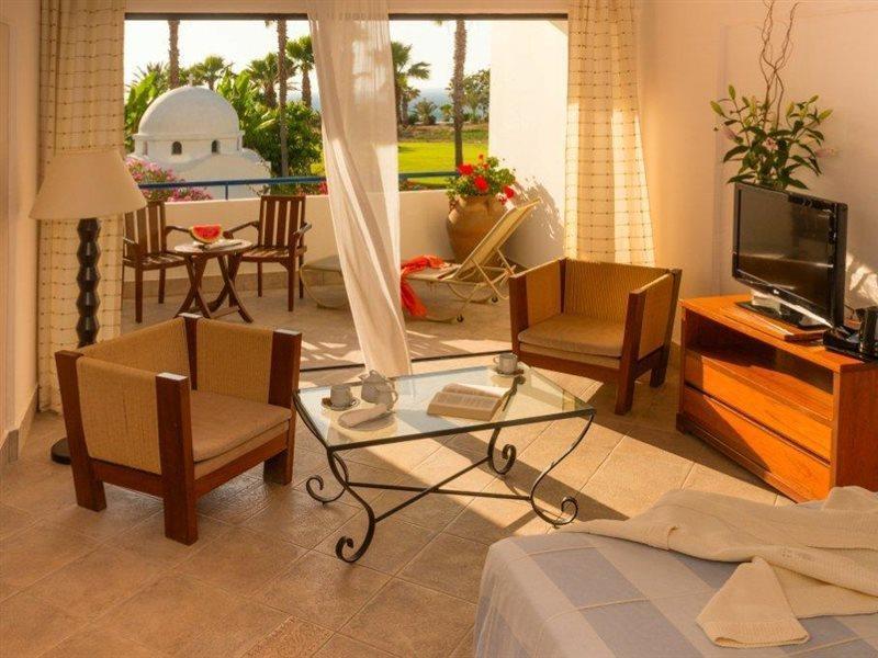 Hotel Azia &