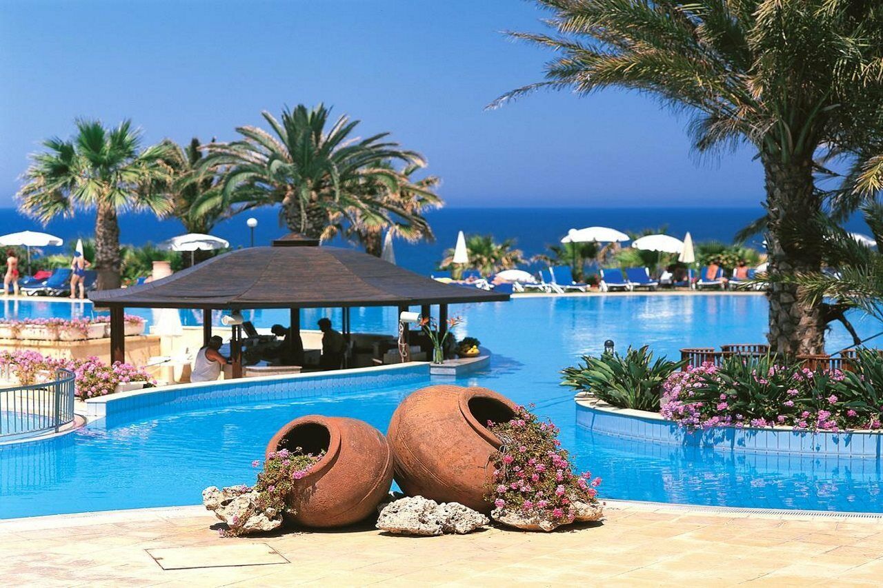 Azia & Hotel 5*