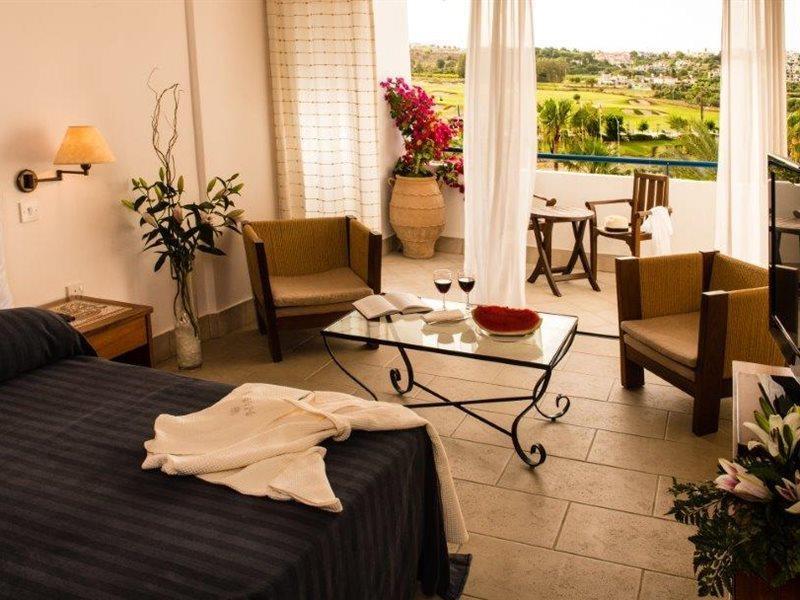 Hotel Azia & Paphos