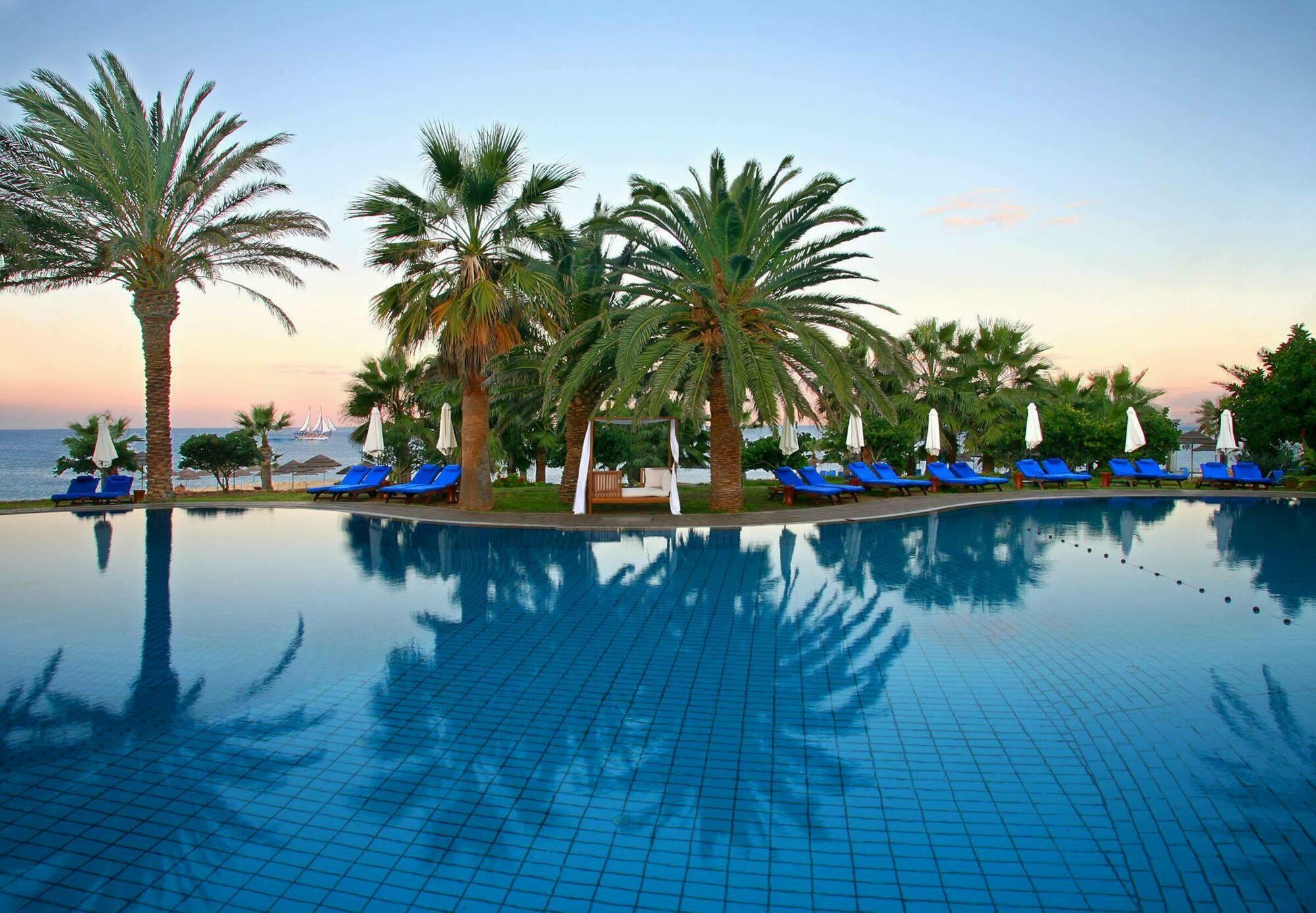 Hotel Azia & Paphos